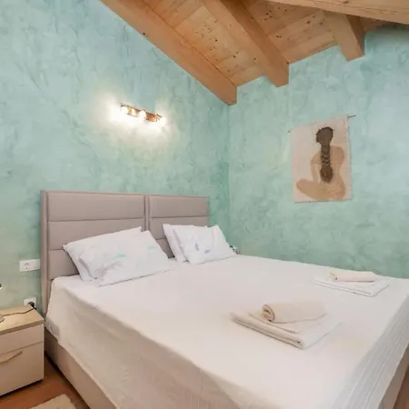 Violette Mit Pool Nahe Stadtzentrum By Interhome * Labin (Istria)